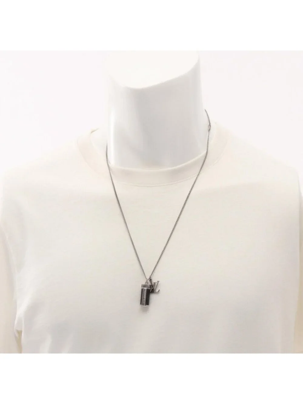 Louis Vuitton Necklace Collier Charm Monogram Eclipse